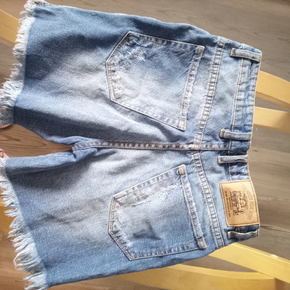Pull&Bear Blue Distressed Jean Shorts - Picture 3 of 3